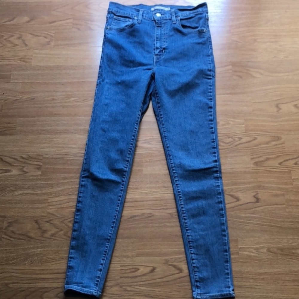 Levi’s Mile High Skinny Jean